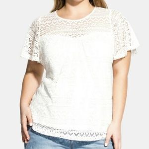 City chic white lace top